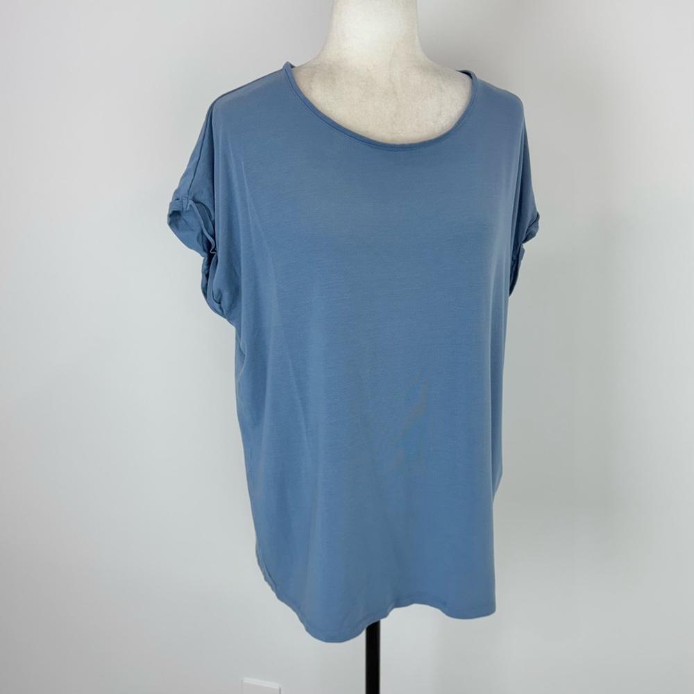 Vero Moda blue t-shirt